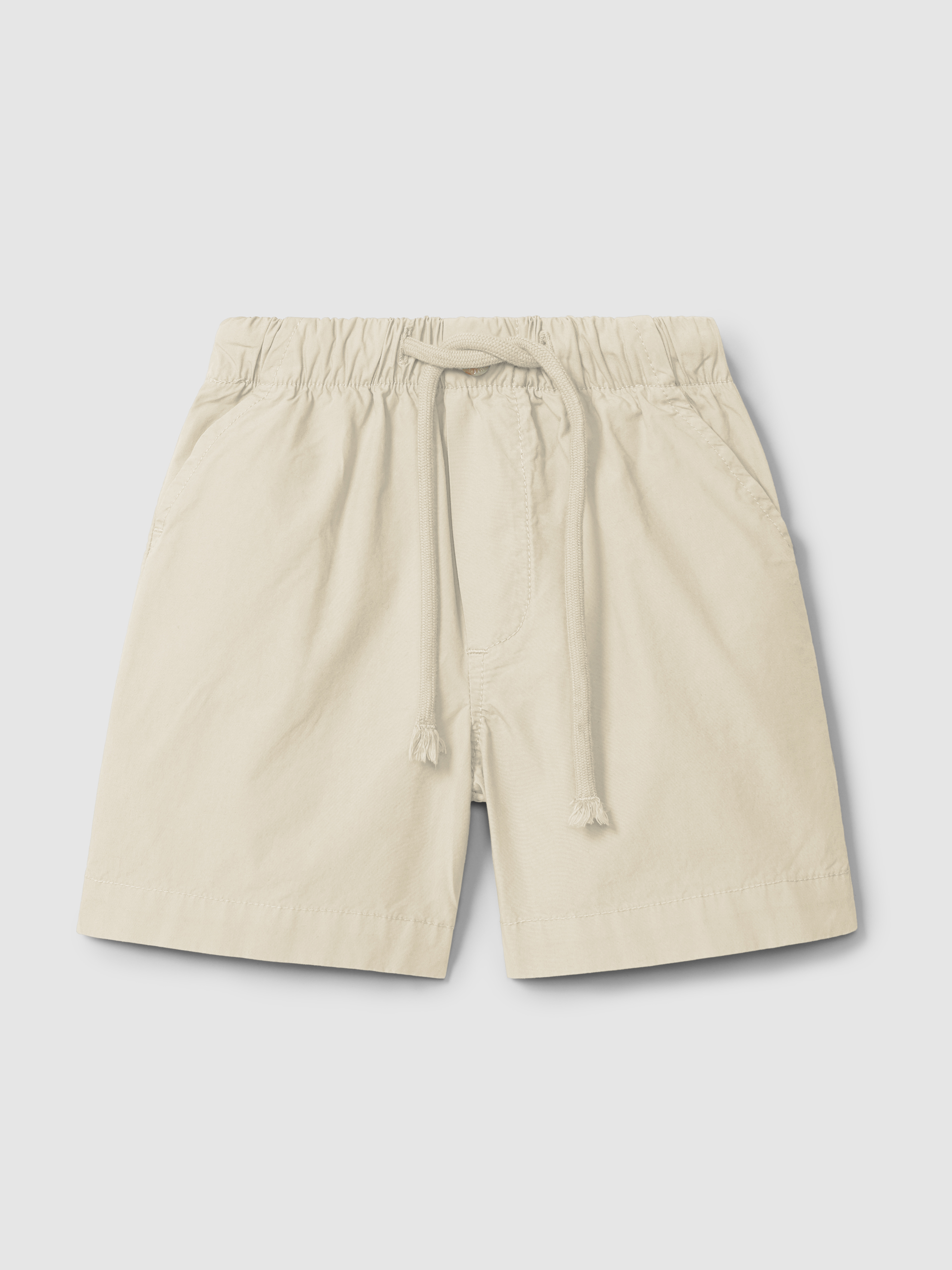 Pantalón corto pull-up liso en sarga con tres bolsillos