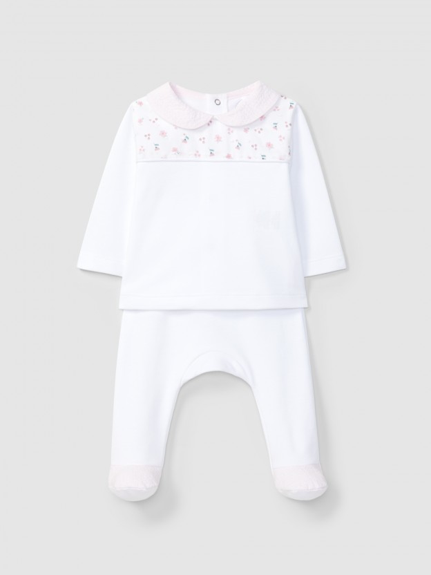 Two-piece set with printed chest yoke