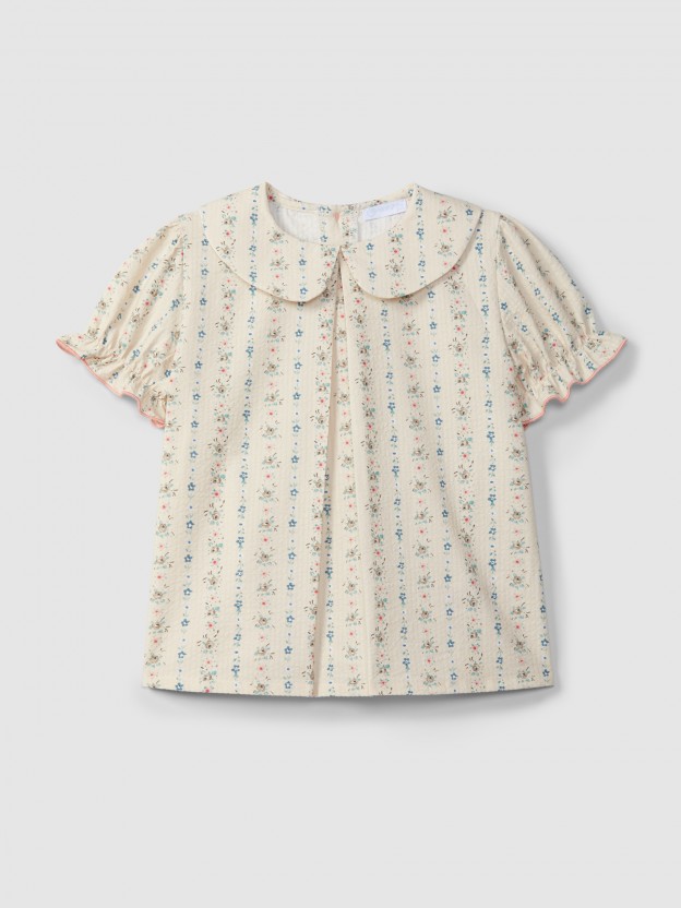 Floral print seersucker blouse Floral print seersucker blouse