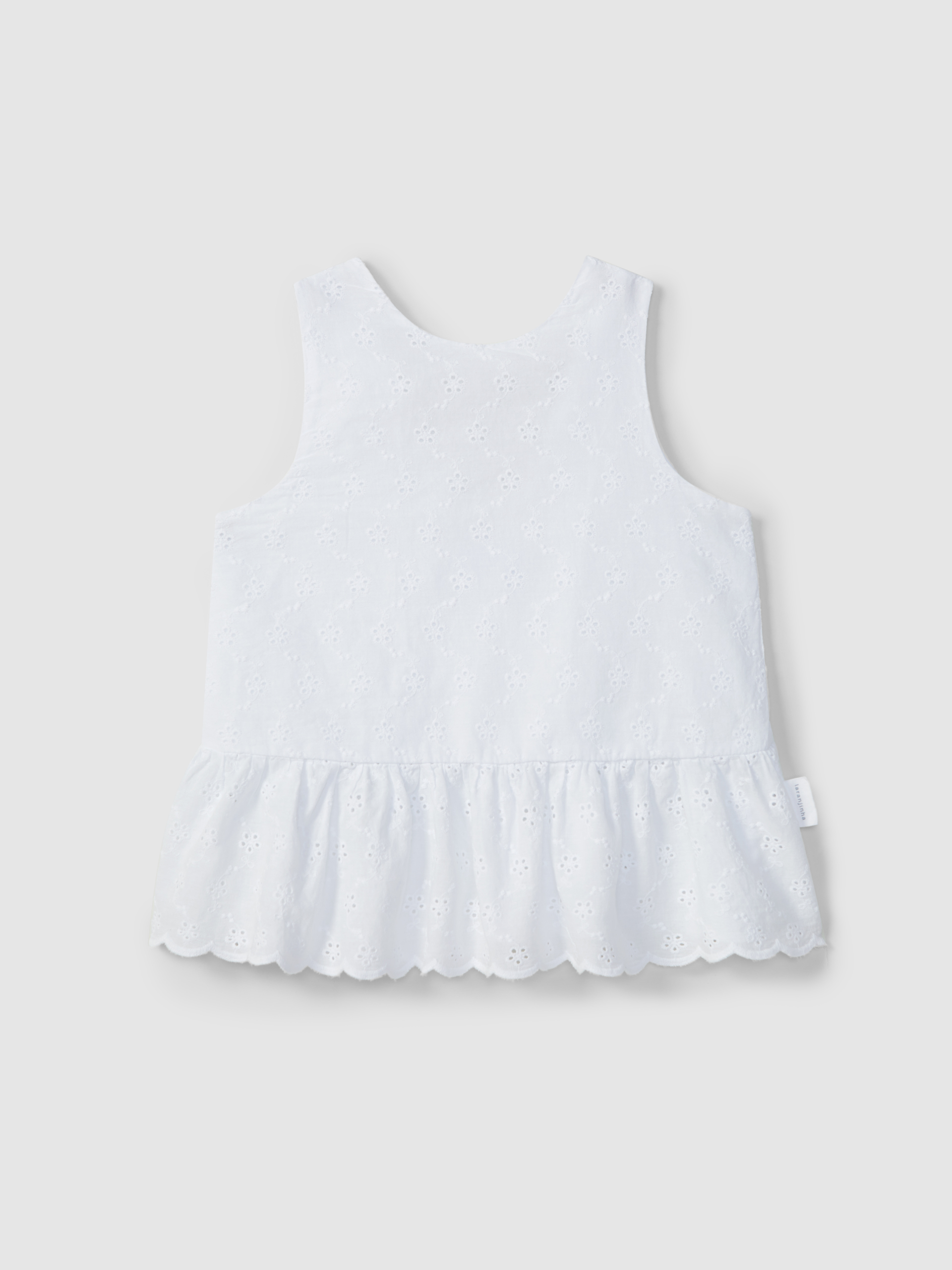 Top in English embroidery