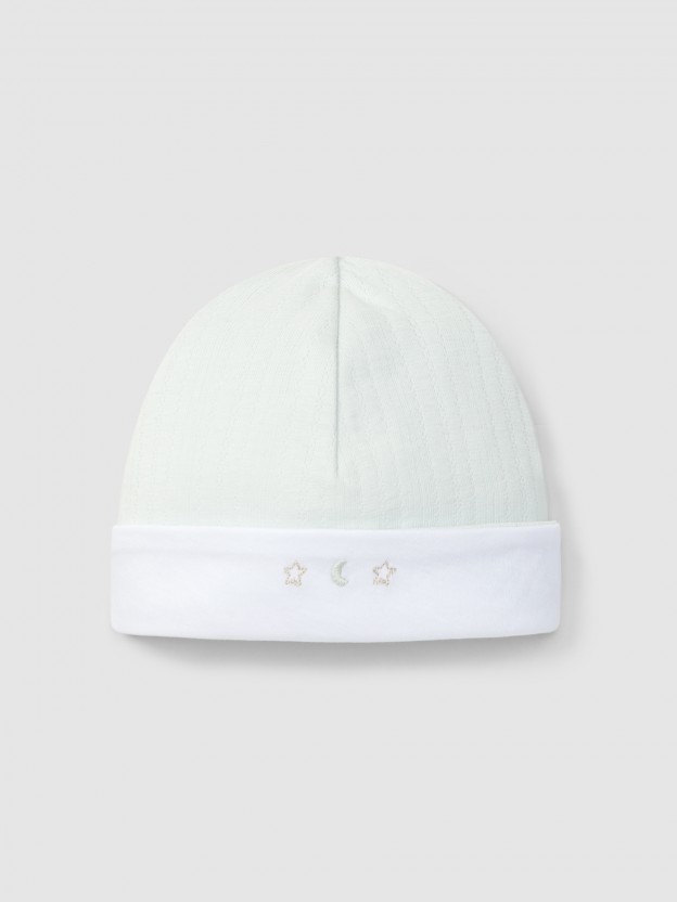 Organic cotton beanie with embroidered detail Organic cotton beanie with embroidered detail