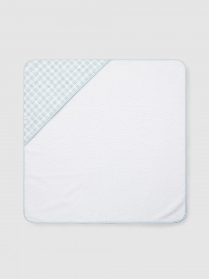 Serviette de bain imprimée détail carreaux vichy Serviette de bain imprimée détail carreaux vichy
