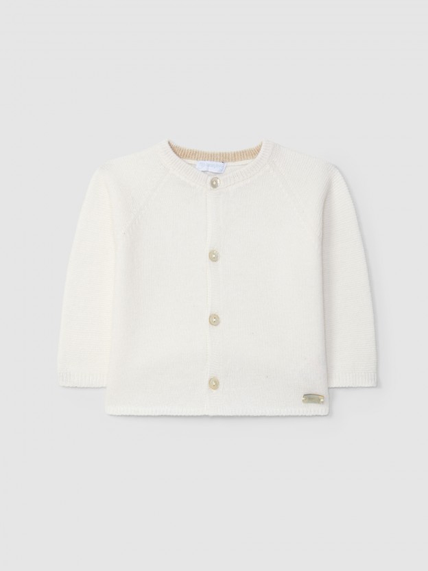 Knitted cardigan round collar Knitted cardigan round collar