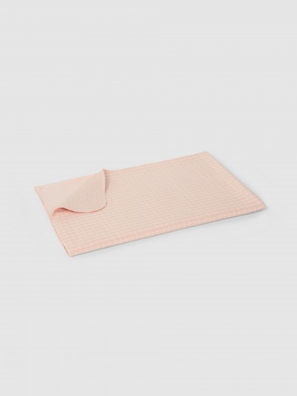 Manta Envolvente en punto jacquard a cuadros