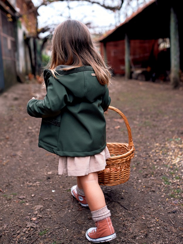 Veste à capuche détails en velours côtelé Veste à capuche détails en velours côtelé