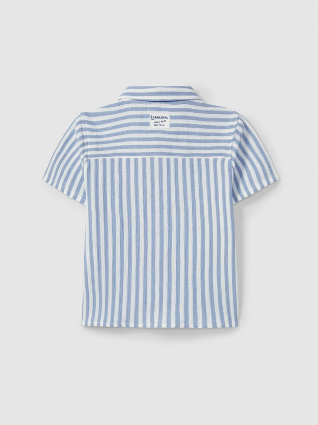 Chemise en gaze � rayures