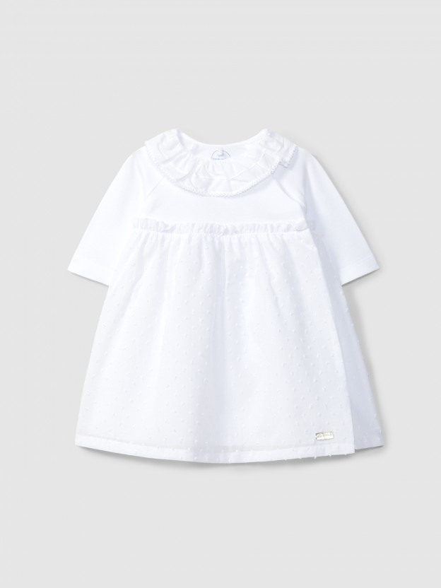 Embroidered fabric sleep sack and ruffled collar Embroidered fabric sleep sack and ruffled collar