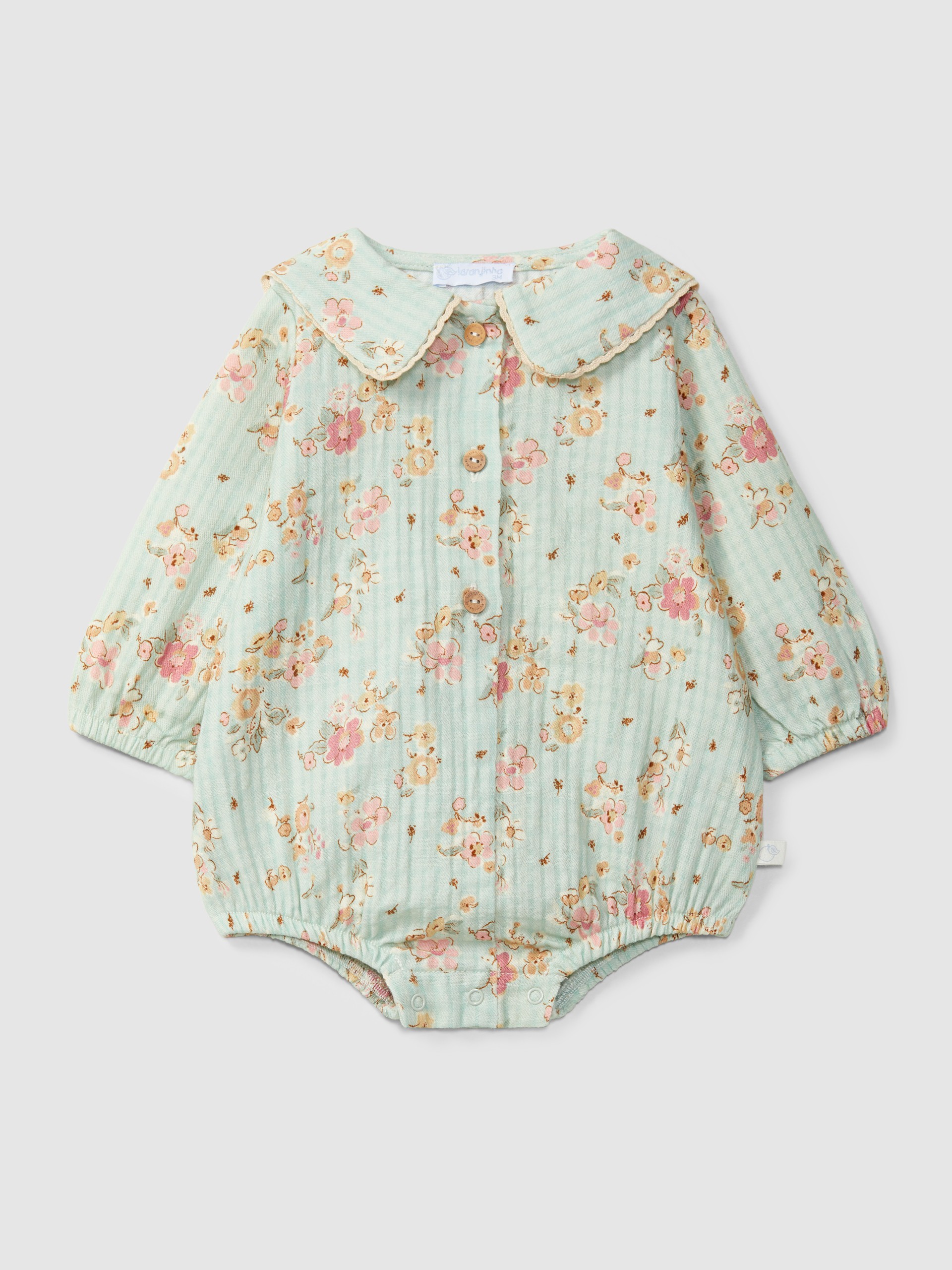 Floral shortie with lace detail on collar