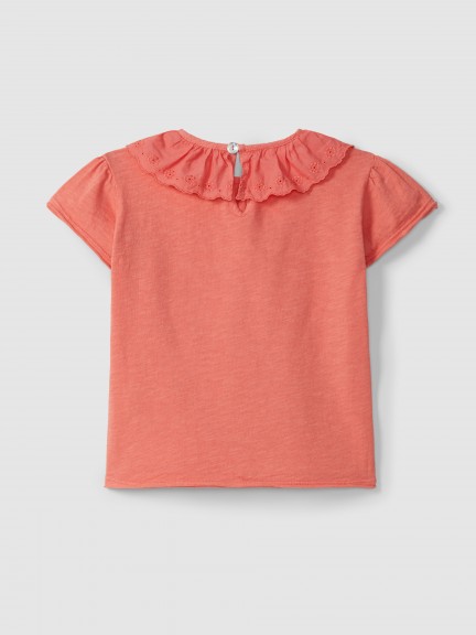 T-shirt with English embroidery collar T-shirt with English embroidery collar