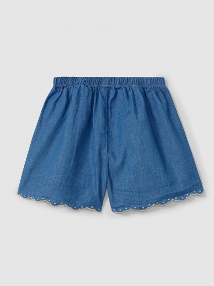 Calções pull-up em ganga fina com detalhes bordados Calções pull-up em ganga fina com detalhes bordados