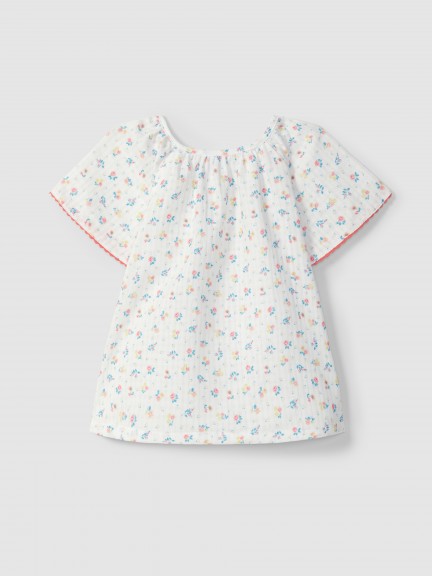 Blouse floral print with contrast colour details Blouse floral print with contrast colour details
