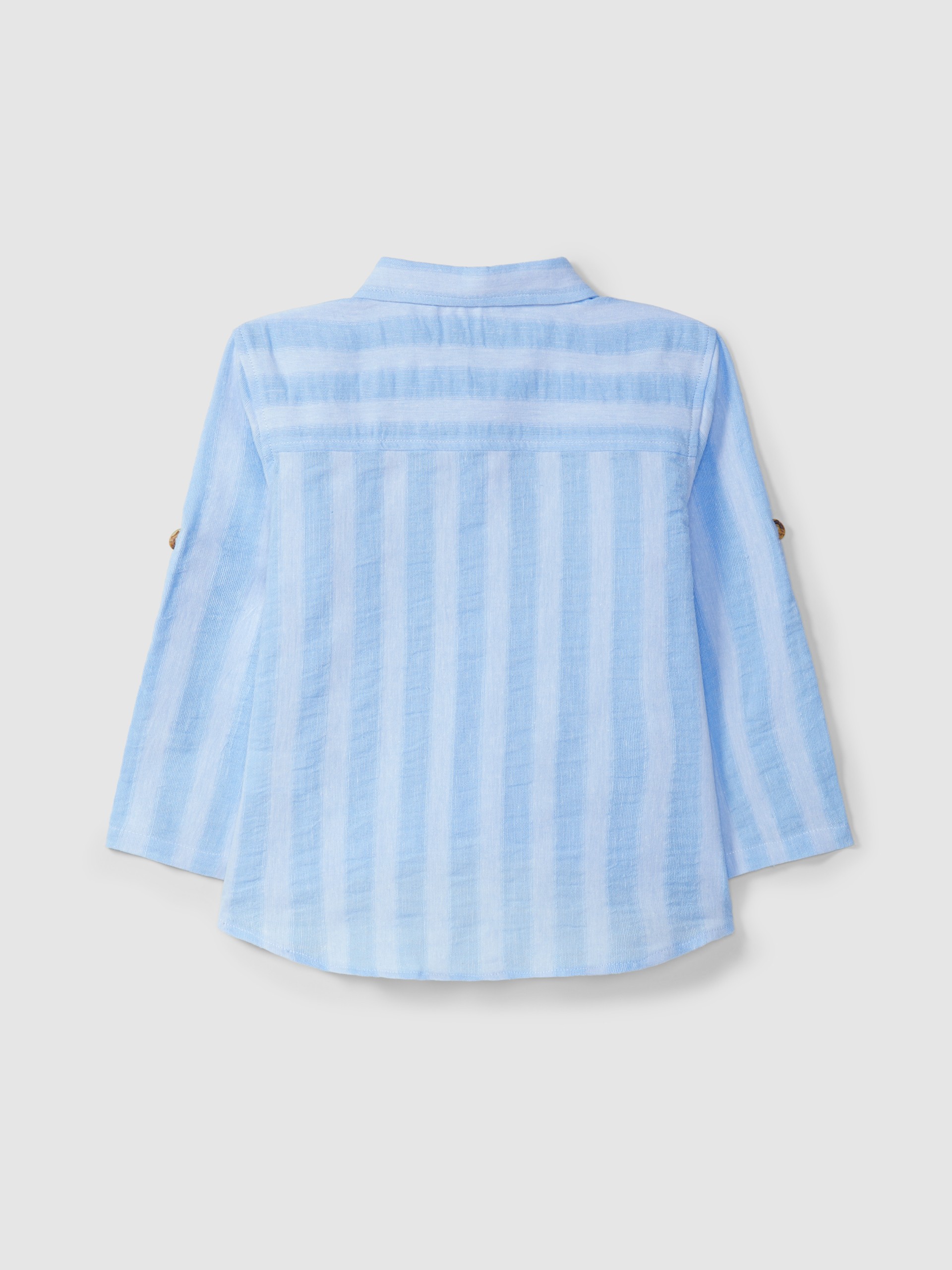 Camisa lino con aspecto natural