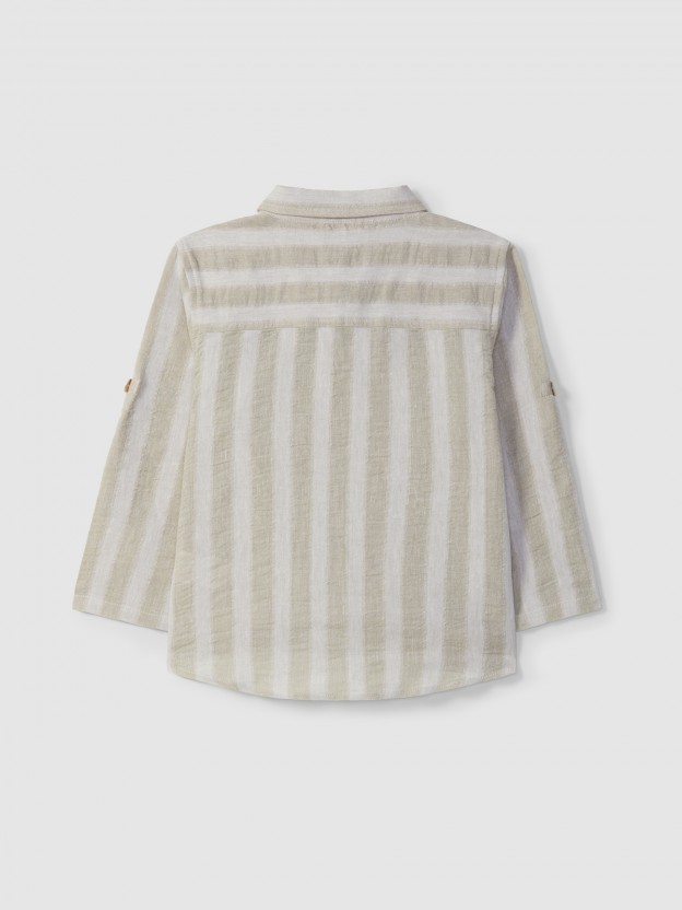 Linen shirt with natural appearance Linen shirt with natural appearance