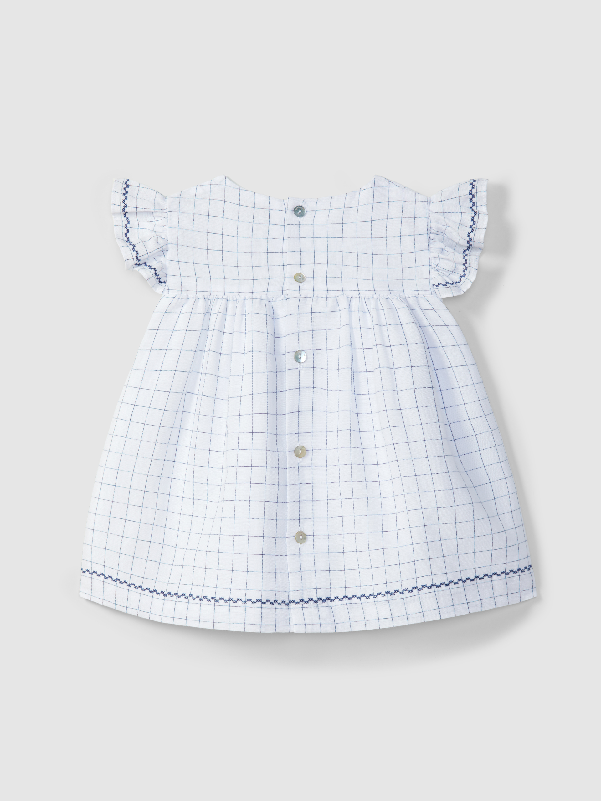 Vestido con bordado punto de cruz a cuadros