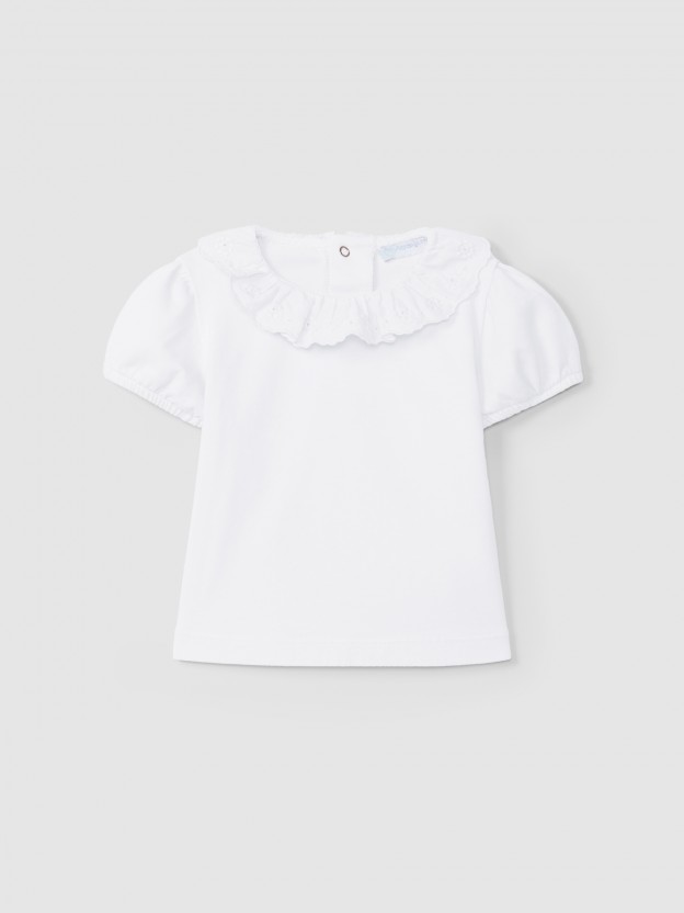 T-shirt ruffled collar English embroidery T-shirt ruffled collar English embroidery