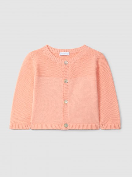 Knitted cardigan round neckline Knitted cardigan round neckline