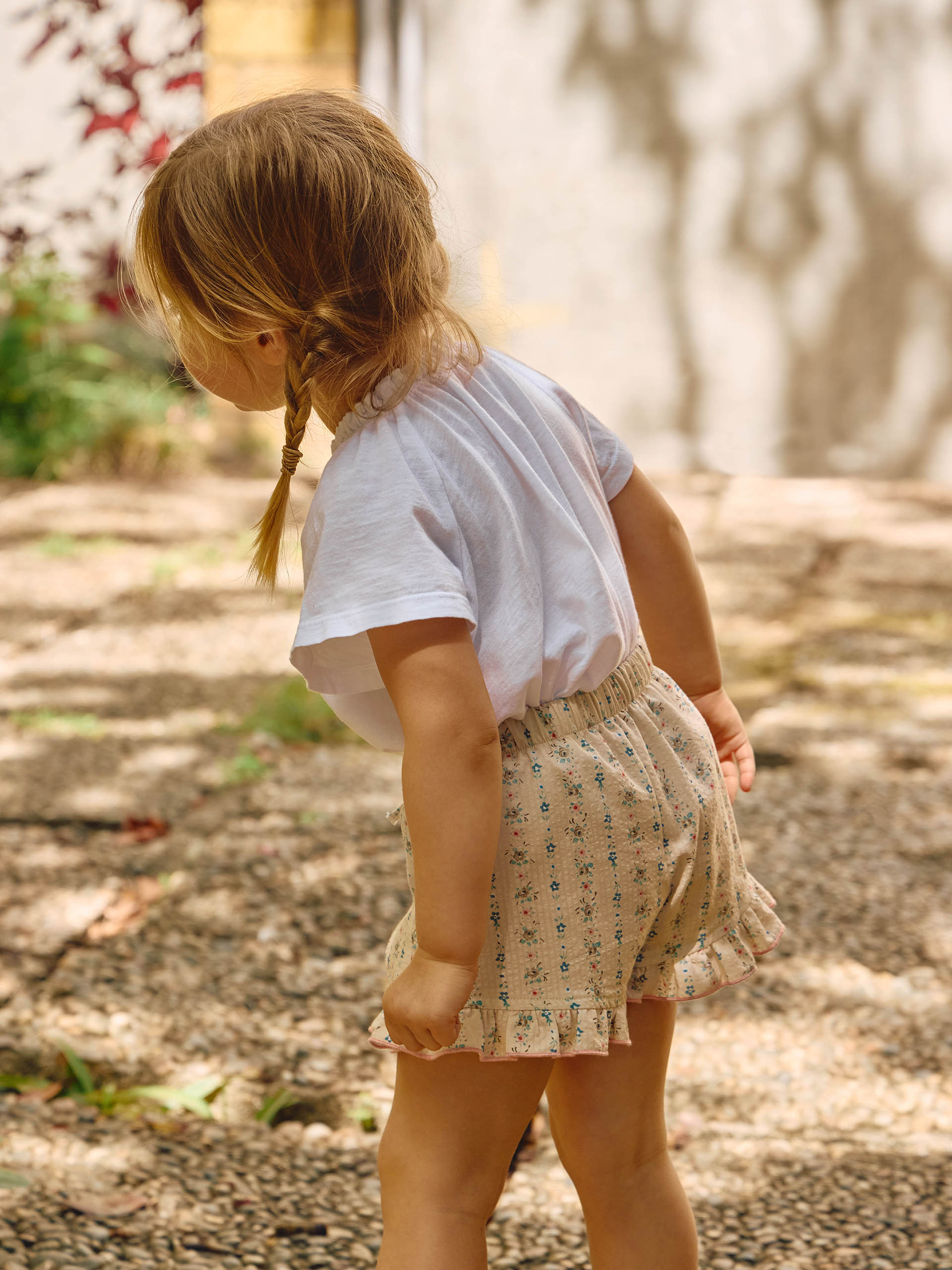 Calções pull-up estampado floral com detalhe de folho