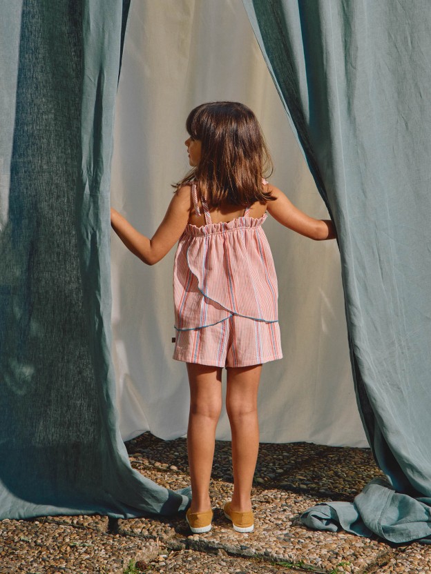 Pull-up shorts in striped fabric with jacquard Pull-up shorts in striped fabric with jacquard