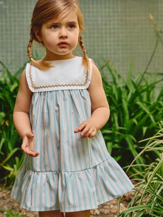 Vestido a rayas con detalle de zigzag Vestido a rayas con detalle de zigzag