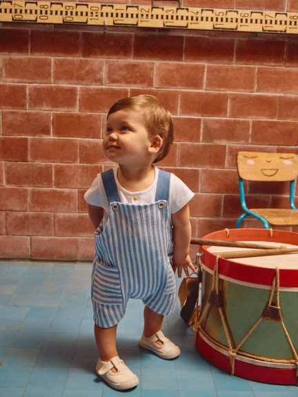 Striped gauze dungaree shorts Striped gauze dungaree shorts