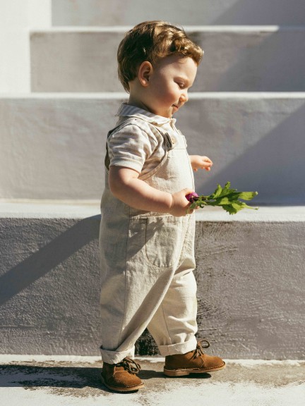 Organic style dungarees with pockets Organic style dungarees with pockets