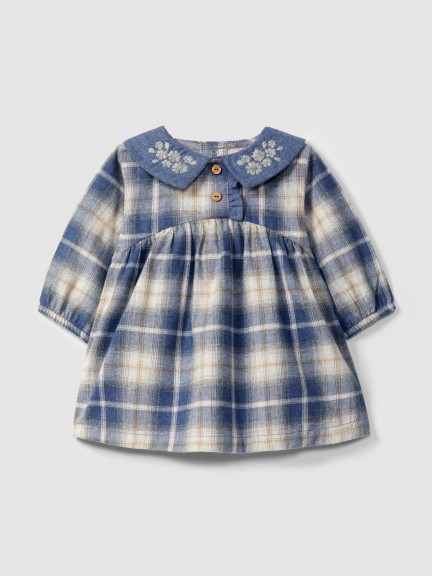 Robe � carreaux avec d�tail de broderie au col