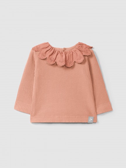 Longsleeve in ribbed jersey with English embroidery collar Longsleeve in ribbed jersey with English embroidery collar