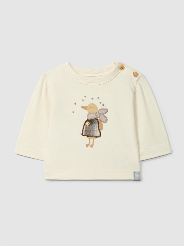 Printed longsleeve with fabric appliqu�
