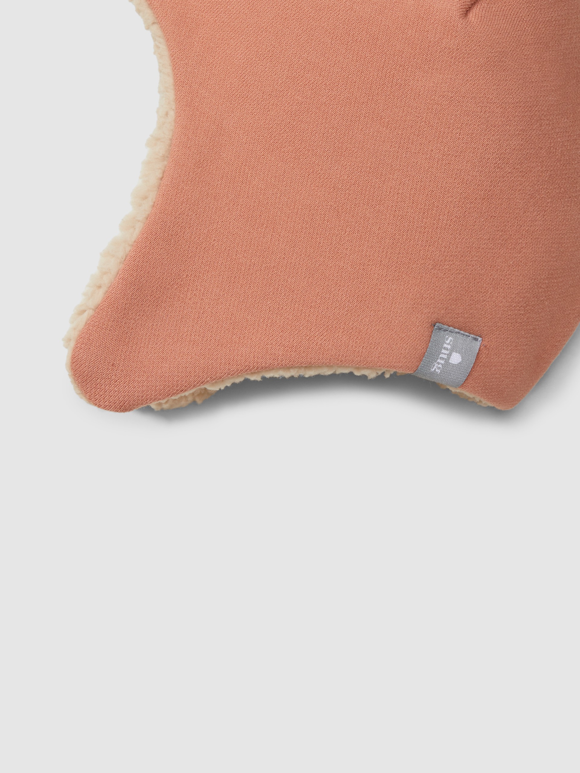 Bonnet en peluche avec pompon et doublure en fourrure