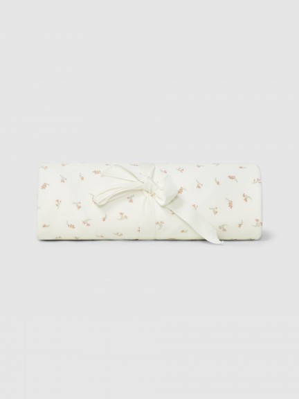 Blanket in floral print velvet