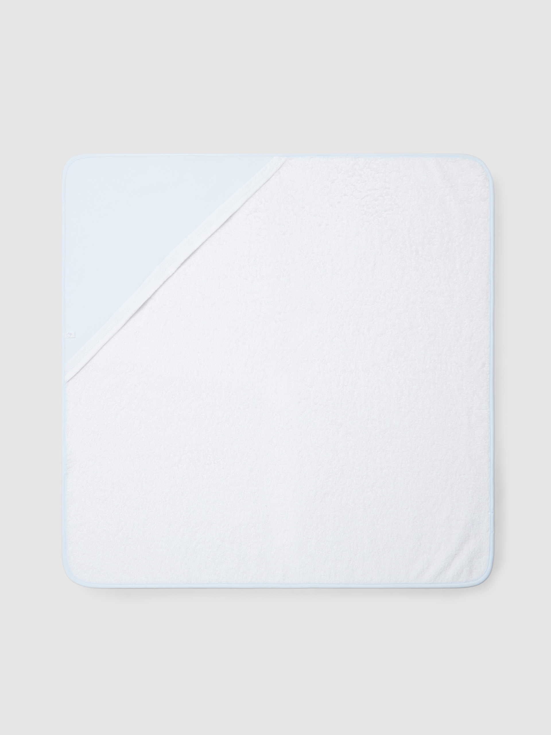 Serviette de bain avec détail en point de croix