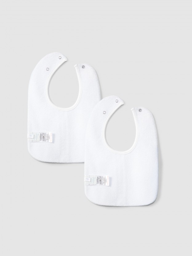 Pack de duas babetes com detalhe em ponto cruz