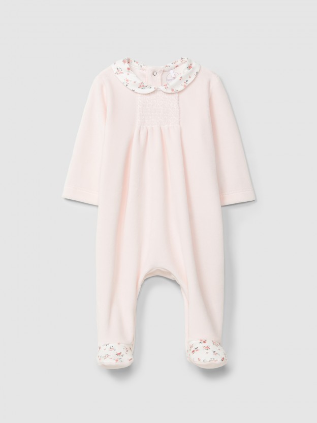 Velvet babygrow with smocking detail Velvet babygrow with smocking detail