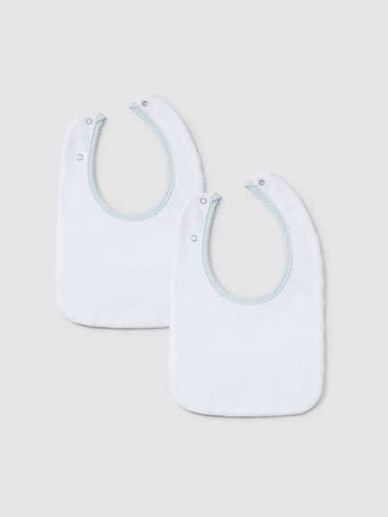 Pack of two printed bibs Pack of two printed bibs