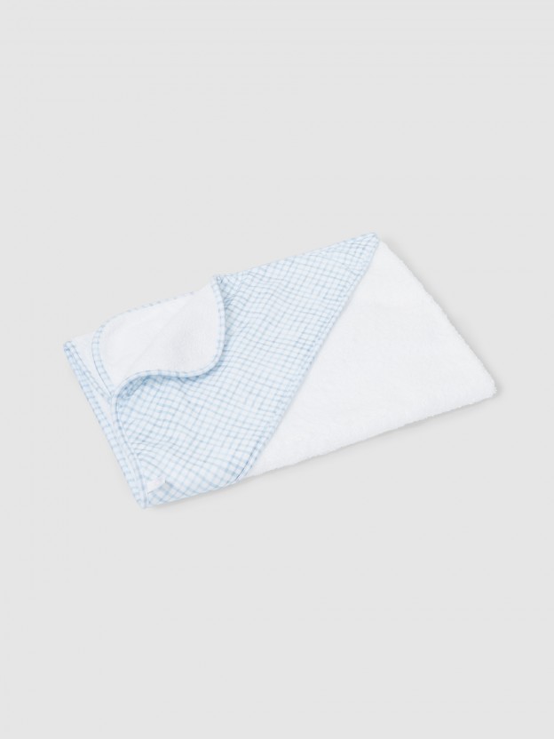 Bath towel with checkered jersey