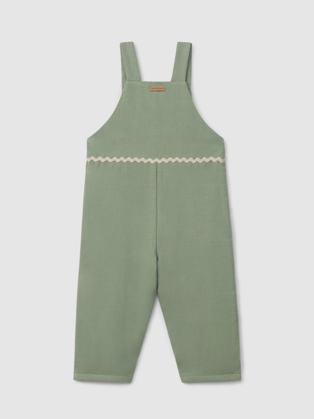 Dungarees with embroidered detail and rickrack Dungarees with embroidered detail and rickrack
