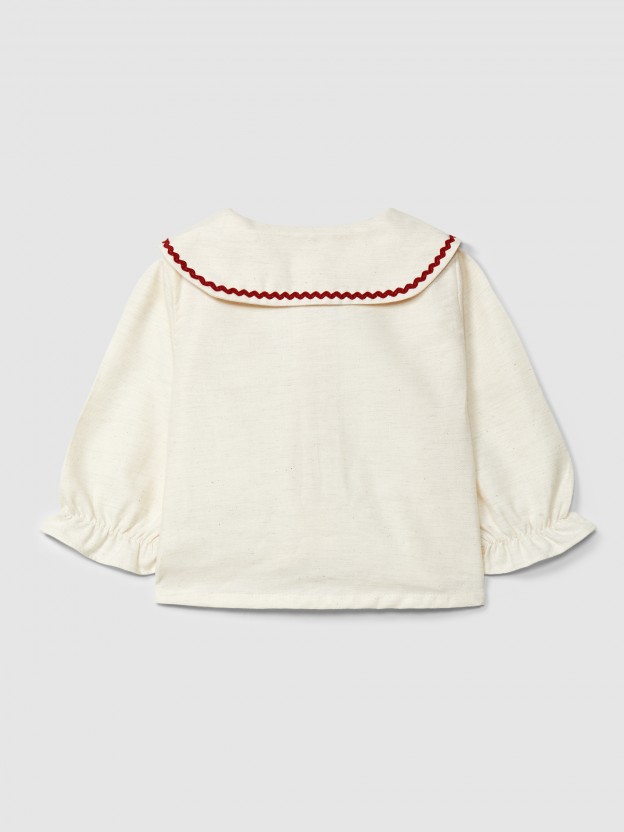 Blouse with rickrack detail in contrast colour Blouse with rickrack detail in contrast colour