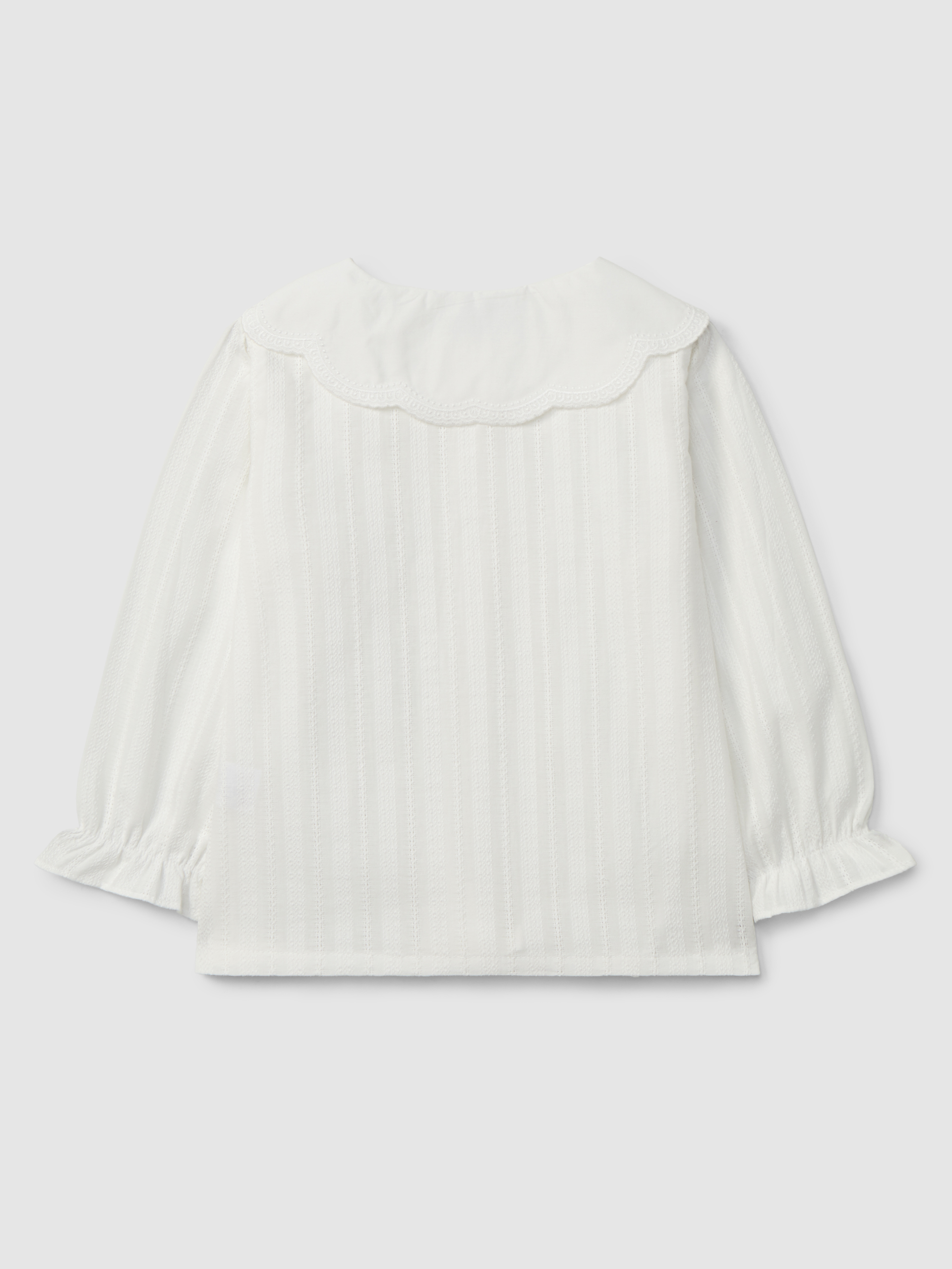 Blusa em tecido texturado delicado