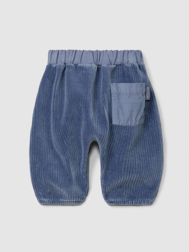 Wide-leg pull-up pants in corduroy-type fabric