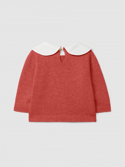 Knitted sweater with embroidered detail on the collar Knitted sweater with embroidered detail on the collar