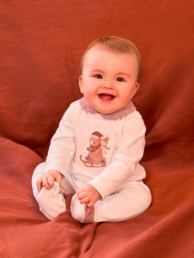 Babygrow urso e coelho no trenó Babygrow urso e coelho no trenó