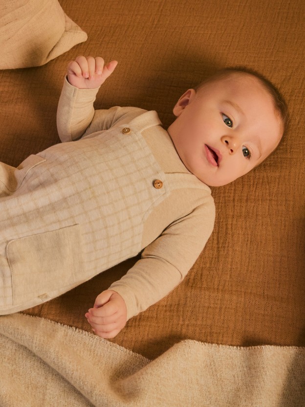 Fatinho dois em um malha jacquard Fatinho dois em um malha jacquard