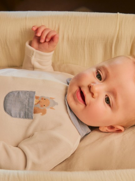 Babygrow en velours � carreaux vichy et �cureuil
