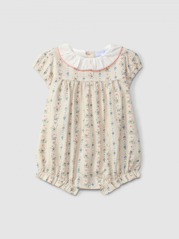 Floral print seersucker short-leg romper Floral print seersucker short-leg romper