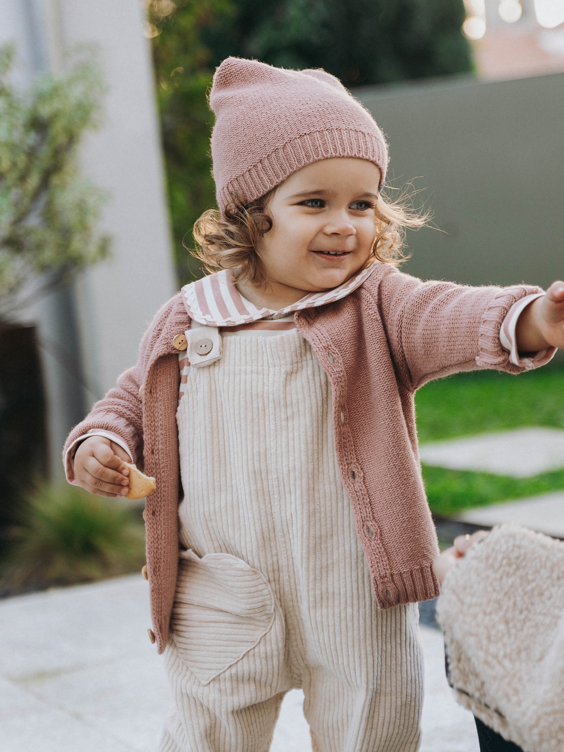 Gorro de punto con pompón