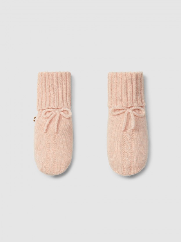 Knitted booties with cable-knit detail Knitted booties with cable-knit detail