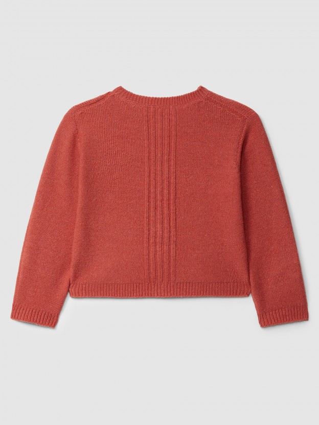 Knitted cardigan crew neck with embossed stripes