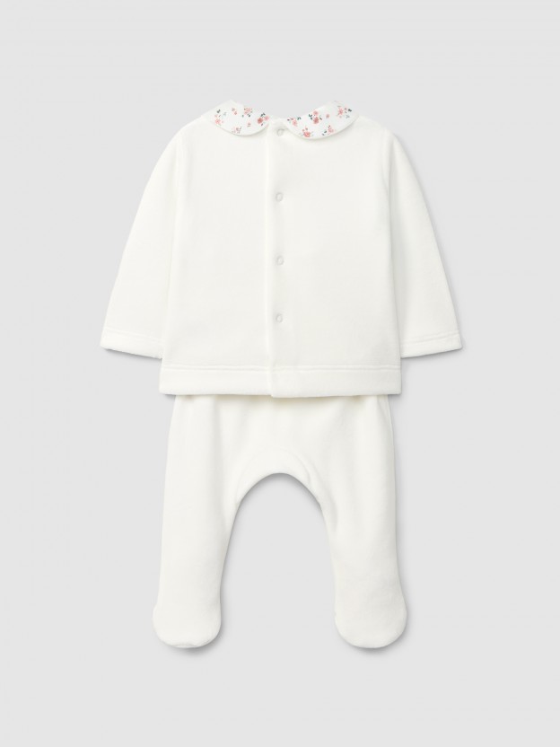 Fato de duas pe�as detalhe de smocks