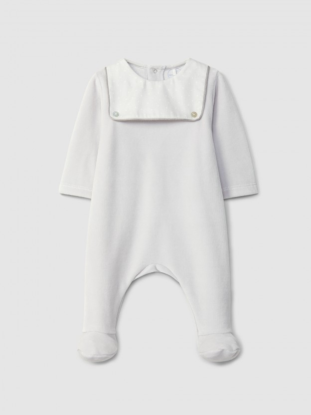 Babygrow in velvet with print fabric detail Babygrow in velvet with print fabric detail