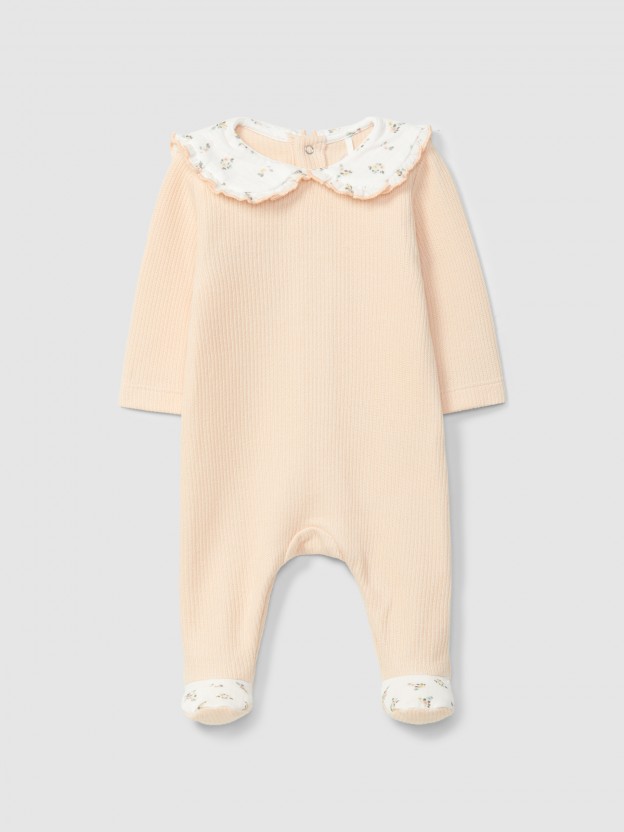 Mono de bebé en algodón orgánico con cuello de volante con estampado floral Mono de bebé en algodón orgánico con cuello de volante con estampado floral